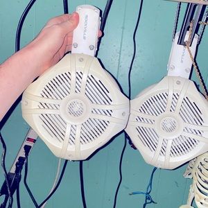 2 8inch marine speaker with 600watt Jensen amp
